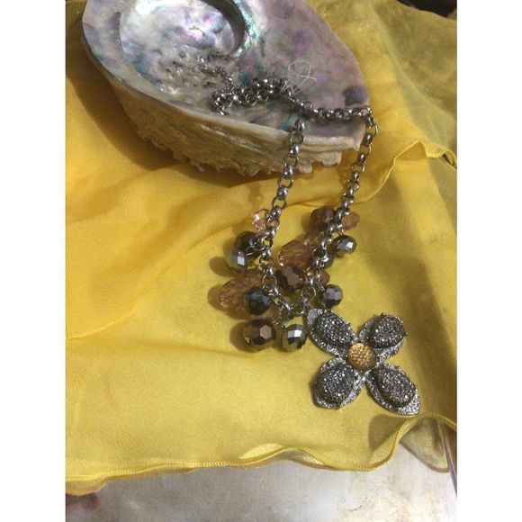 NWT New Bohemian Flower Beaded Necklace Silver & Gold Chunky Chain 20” - Picture 6 of 16